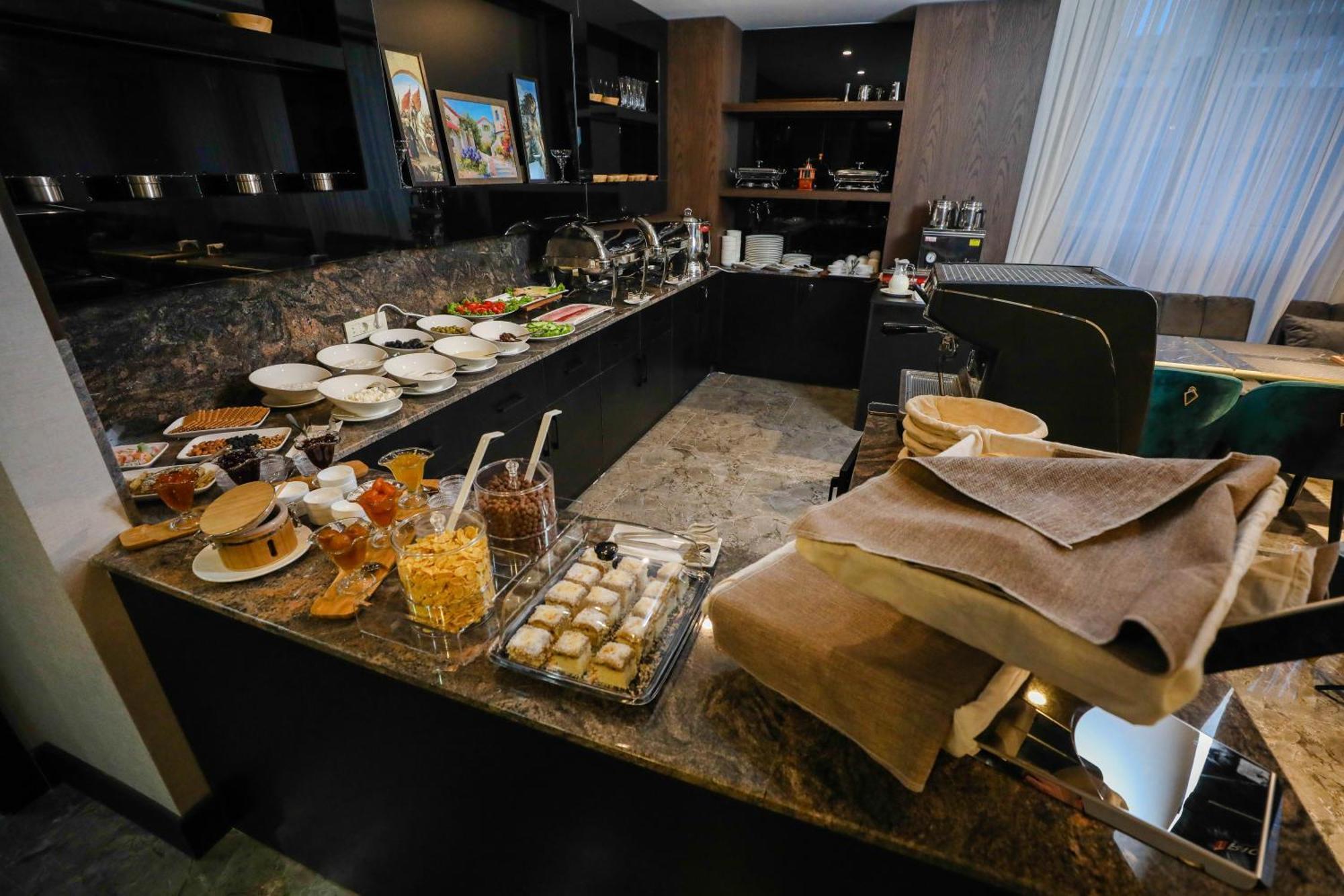 Arium Hotel Baku Luaran gambar