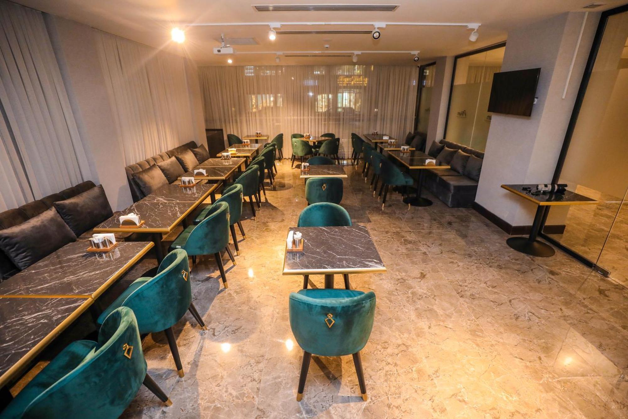 Arium Hotel Baku Luaran gambar