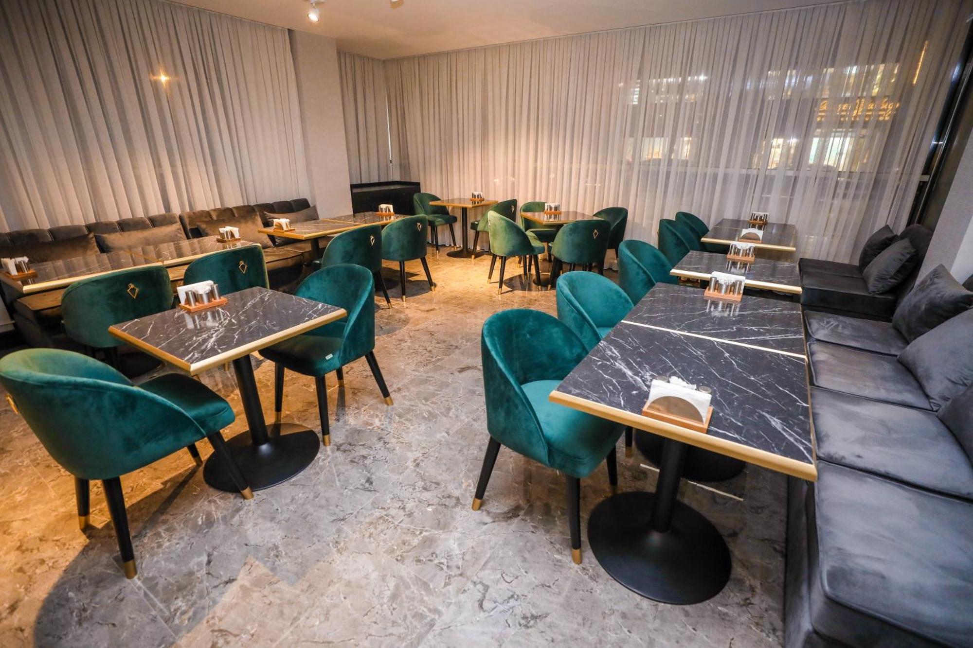 Arium Hotel Baku Luaran gambar