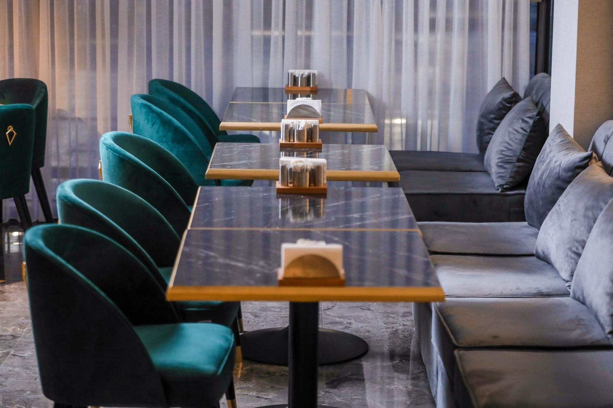 Arium Hotel Baku Luaran gambar
