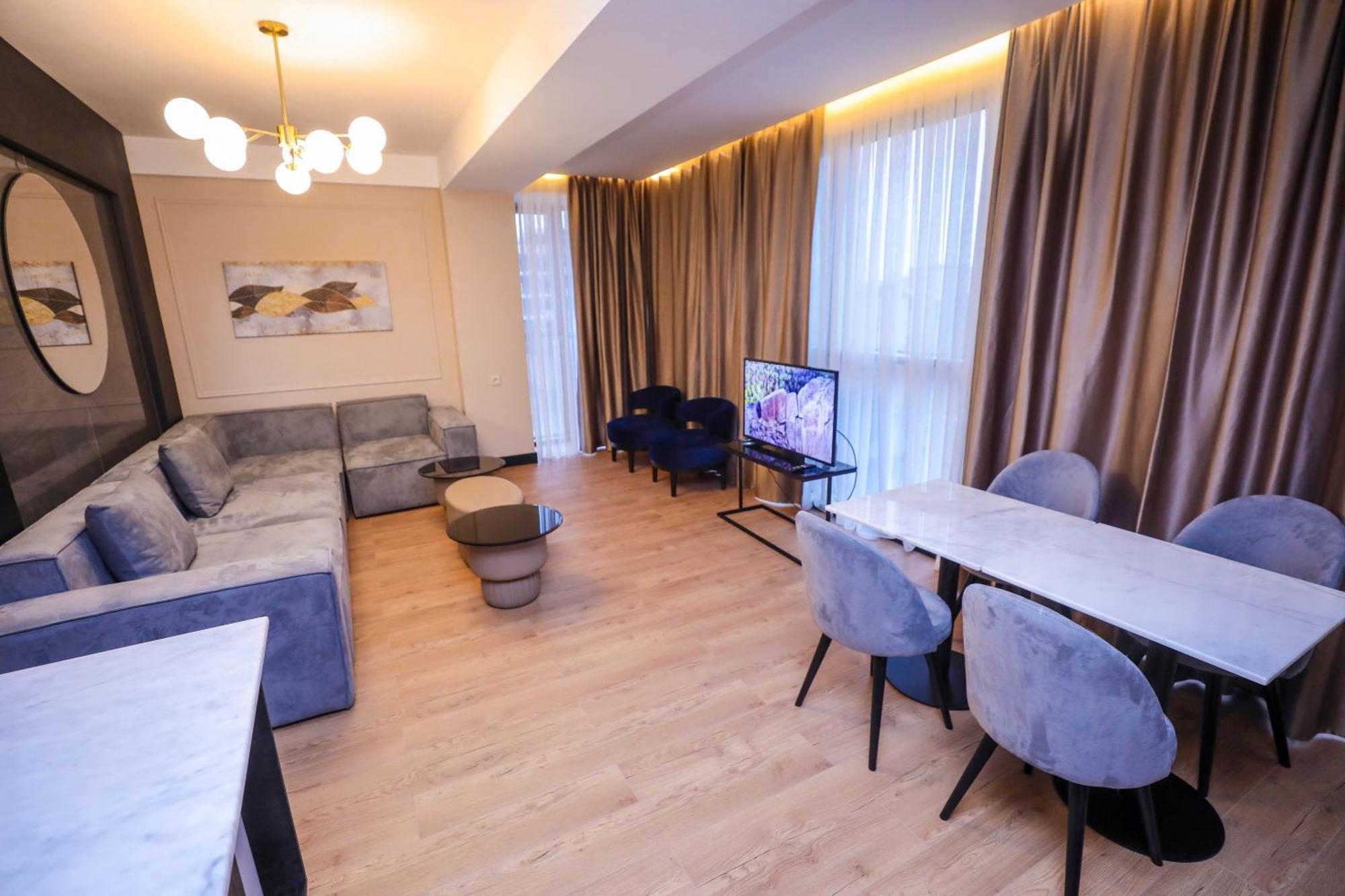 Arium Hotel Baku Luaran gambar