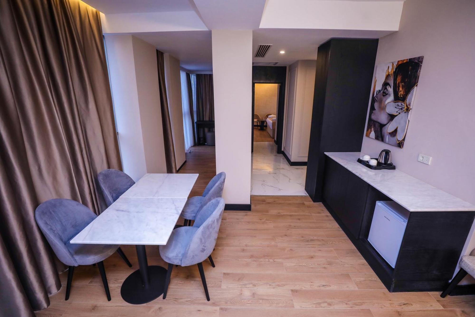 Arium Hotel Baku Luaran gambar